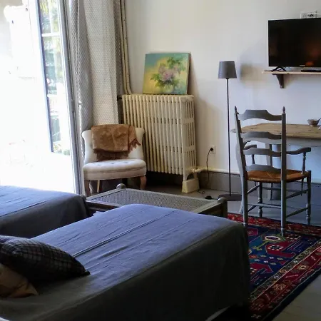 La Maison Jaffran, En לינה וארוחת בוקר פריווה